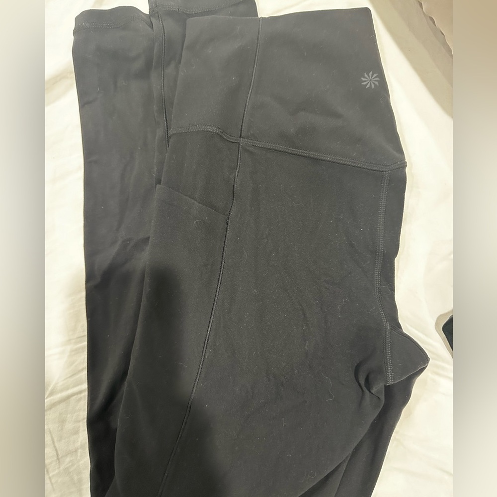 Athletha Salutation Stash leggings